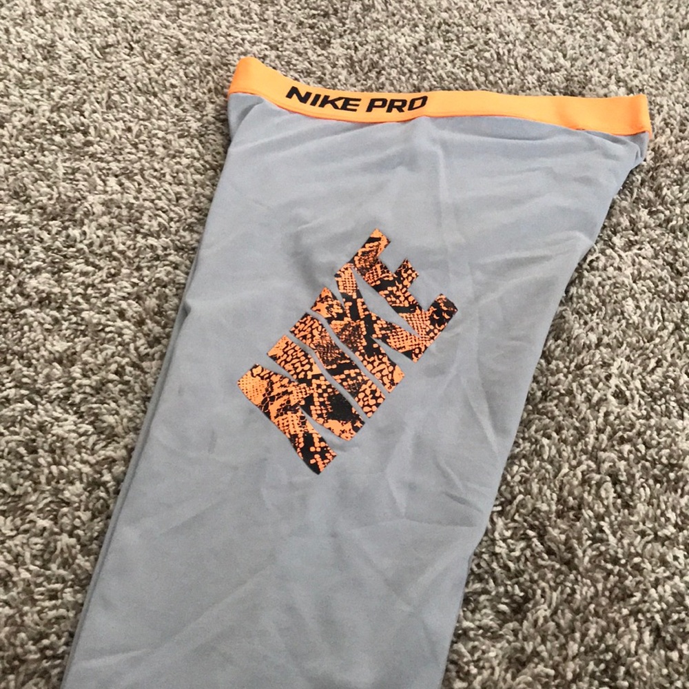 Nike pro Capri